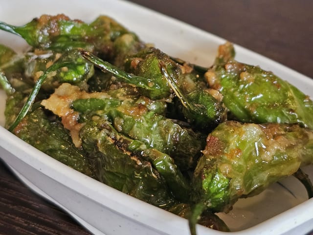 Garlic Shi-shi-to.